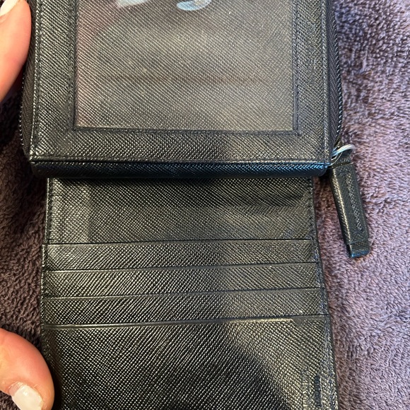 PRADA Nylon 🖤Black Quilted Zip Around Wallet 💯% Authentic - Picture 4 of 10